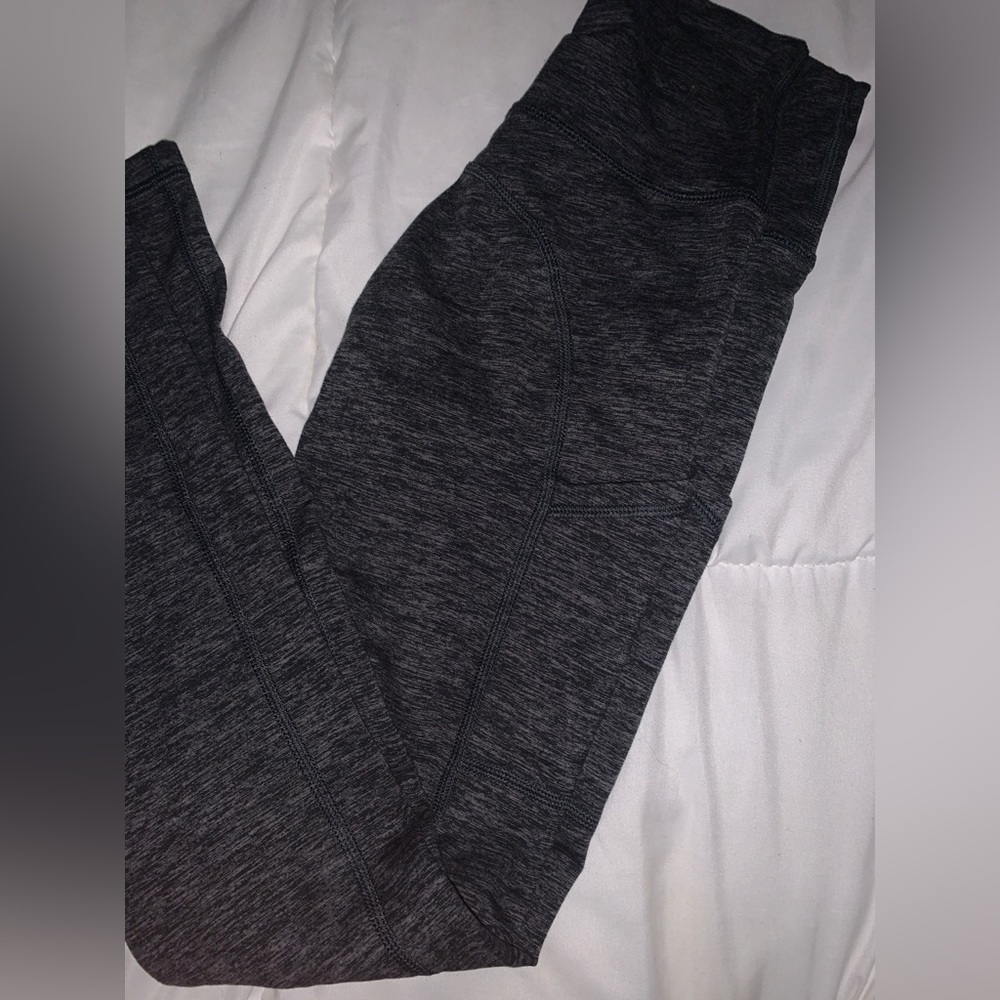 heathered grey aerie leggings with pockets